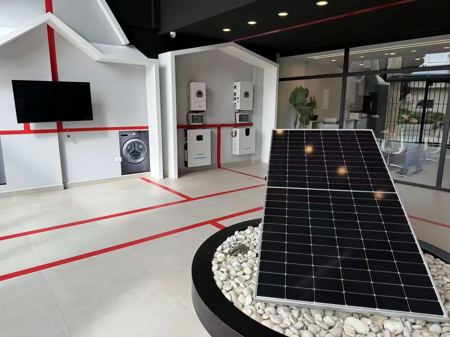 Nangangailangan ba ang mga tatlong-phase na sambahayan ng tatlong-phase na baterya? Nangangailangan ba ang mga tatlong-phase na sambahayan ng tatlong-phase na baterya?