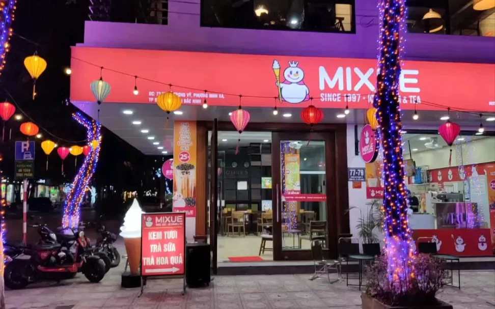 Zero Sugar, Zero Emissions: Big Brand Beverage's Green Revolution